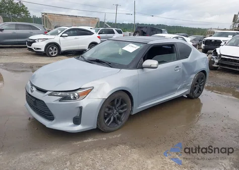2014 Scion Tc 10 Series/Monogram z USA, uszkodzony, nr VIN JTKJF5C71E3072185